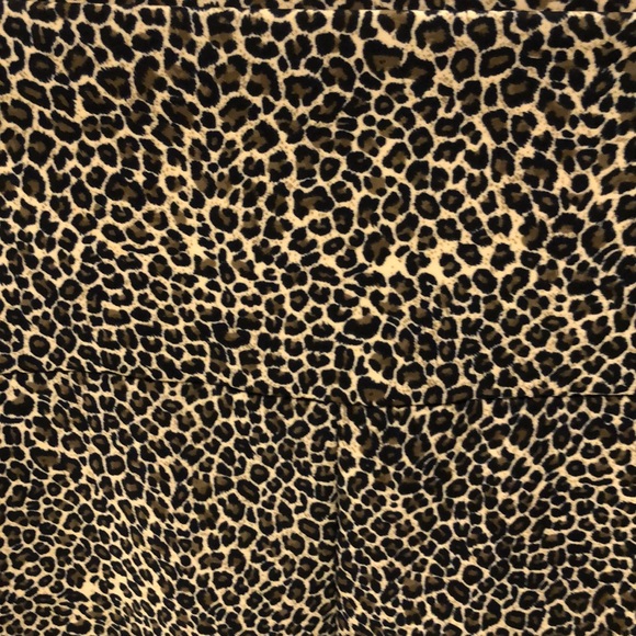 Cheetah print leggings size small - Picture 3 of 5
